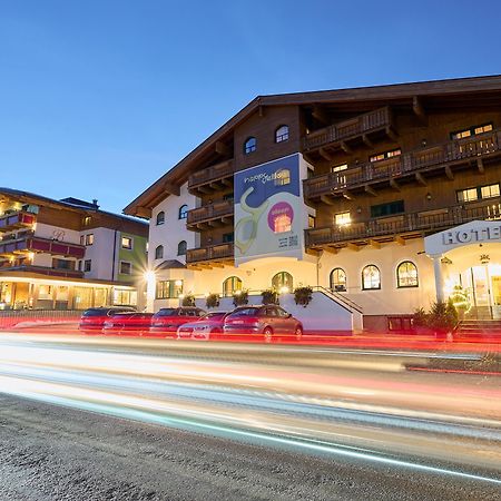 Happyellow Boutique House Saalbach-Hinterglemm Extérieur photo